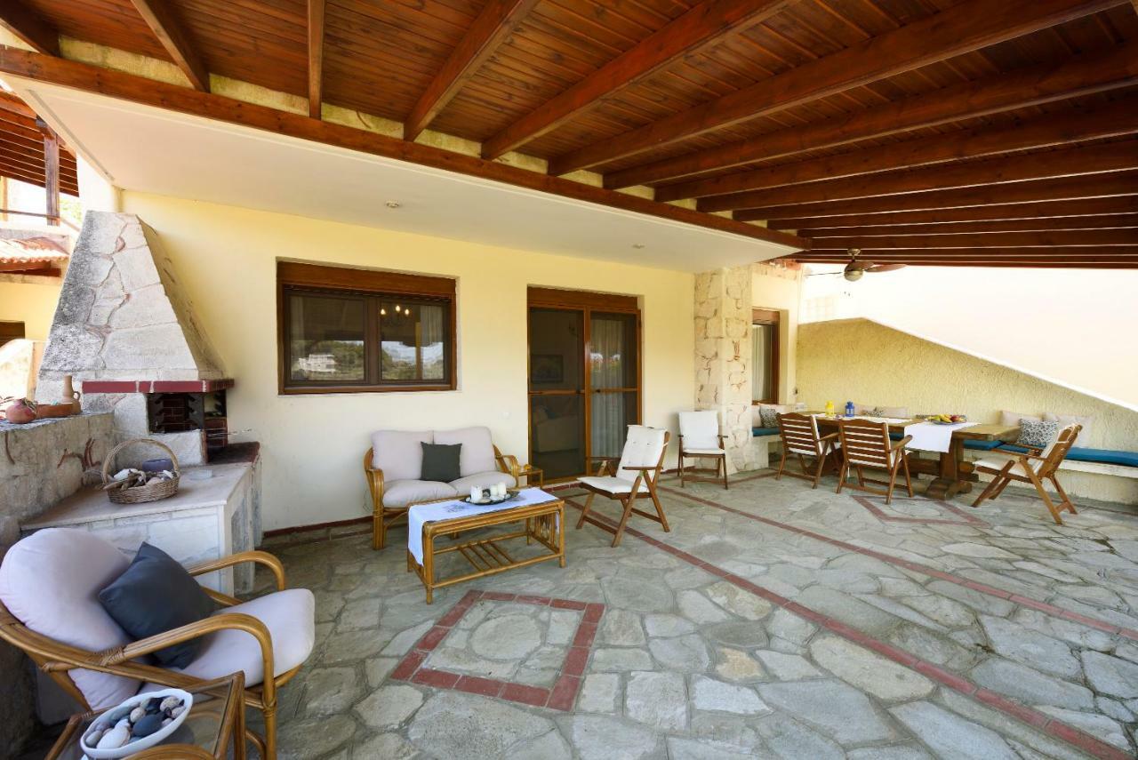 Sani Beach Villa Εξωτερικό φωτογραφία