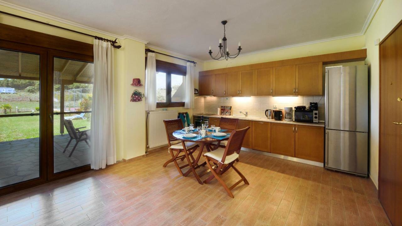 Sani Beach Villa Εξωτερικό φωτογραφία